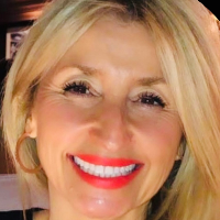 Paula Lenton
