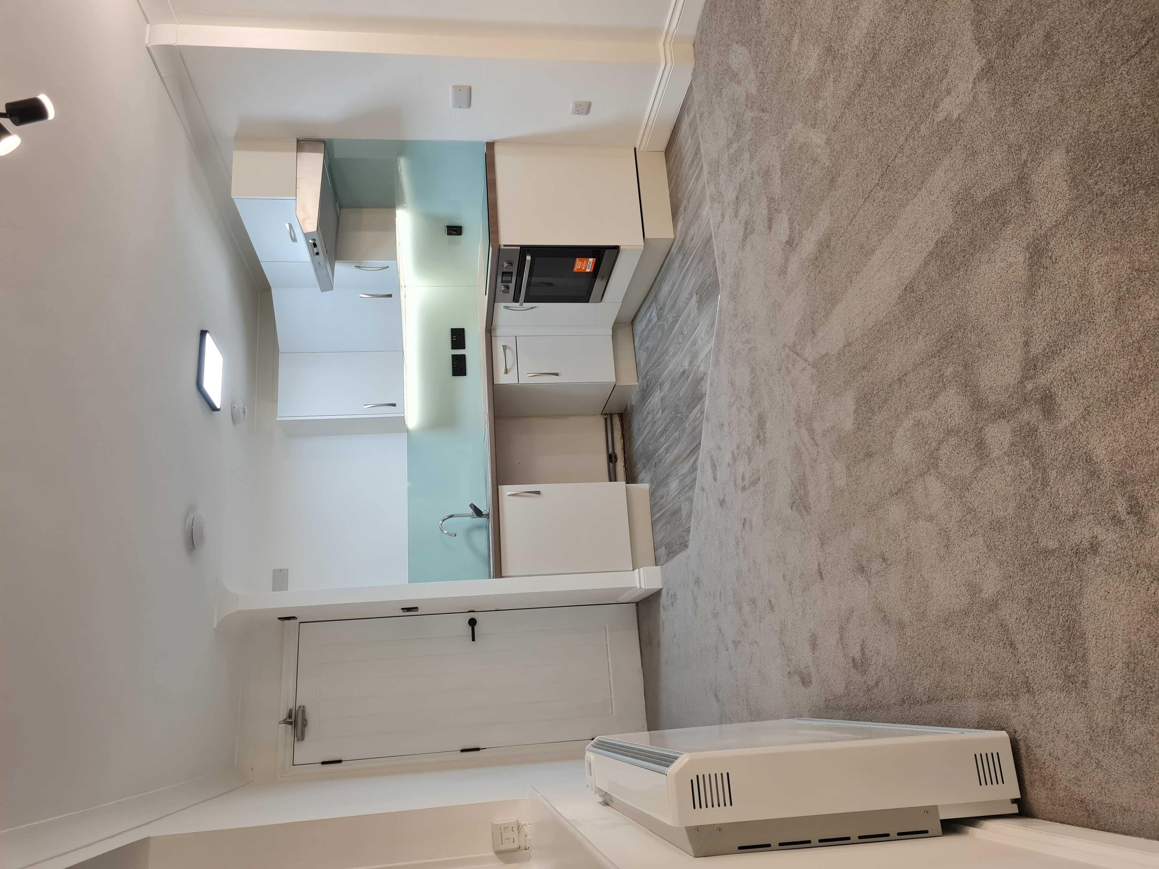 1-Bed Coastal Apartment