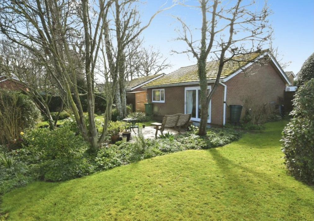 2-Bed Bungalow