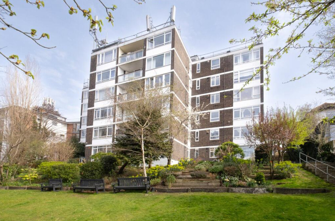 High-Yield 1-Bed Flat