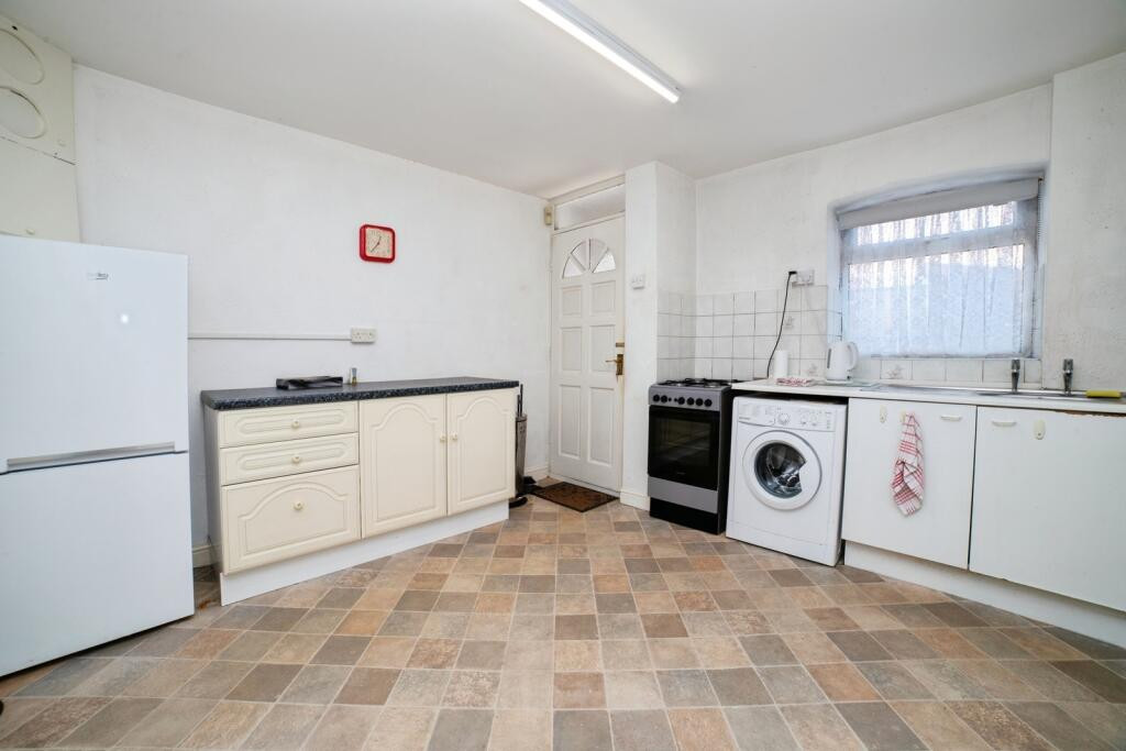 5 En-suite HMO - Mansfield