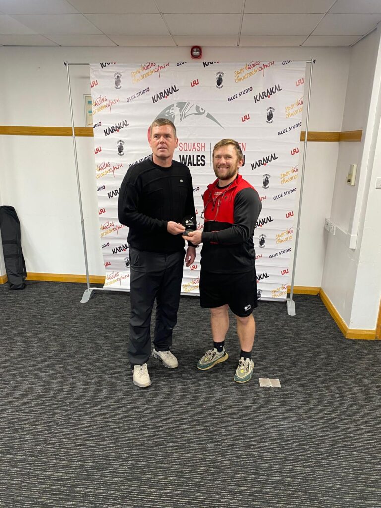 Dylan Davies MO45:50. R:Up