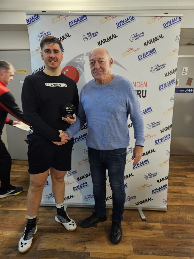 Men's A Winner Emyr Evans