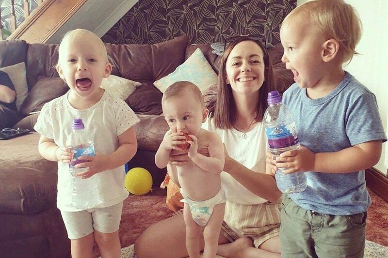 Jasmine twins and Archer