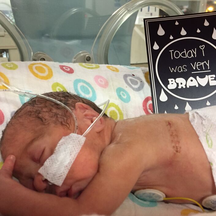 Liz Leek Story Isla Milestone Card