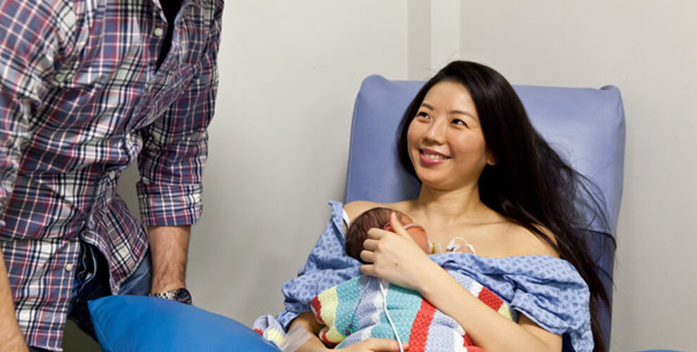 Eight Ways To Help Someone With A Baby In Neonatal Care Hero