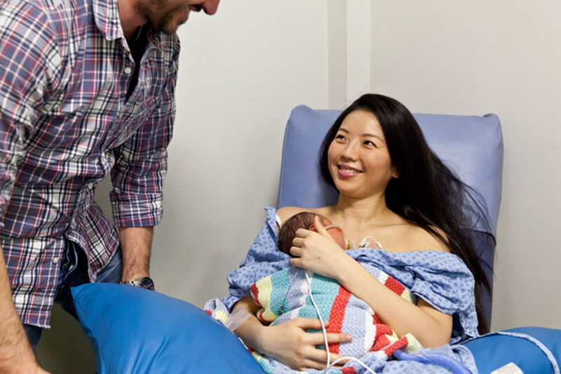 Eight Ways To Help Someone With A Baby In Neonatal Care Hero