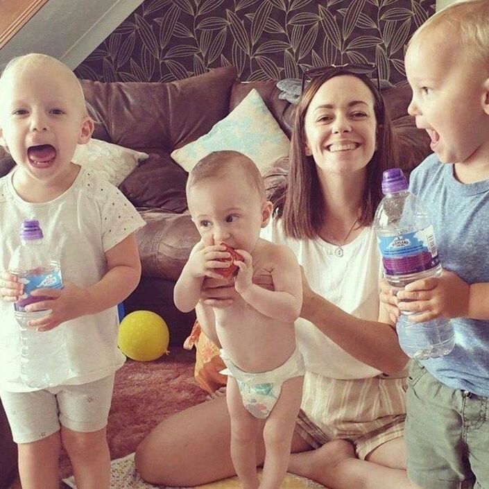 Jasmine twins and Archer