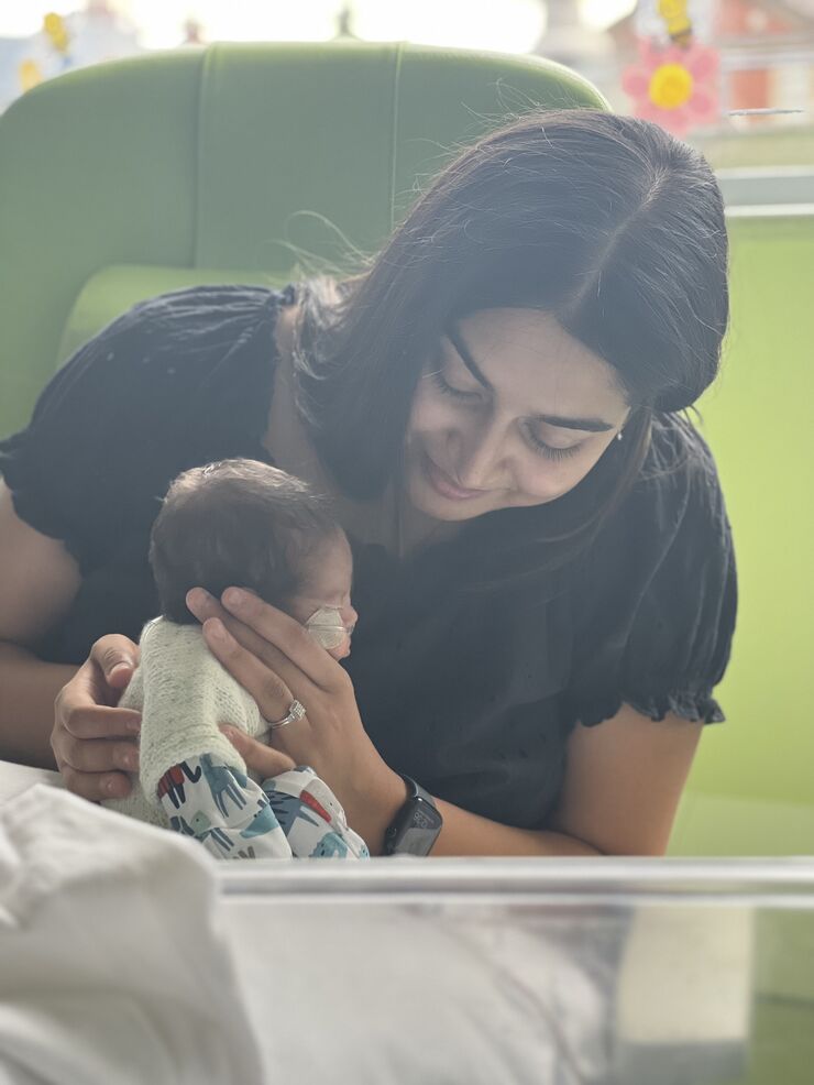 Farhaa holding Riyadh