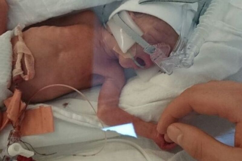 Robynne's Story Hero