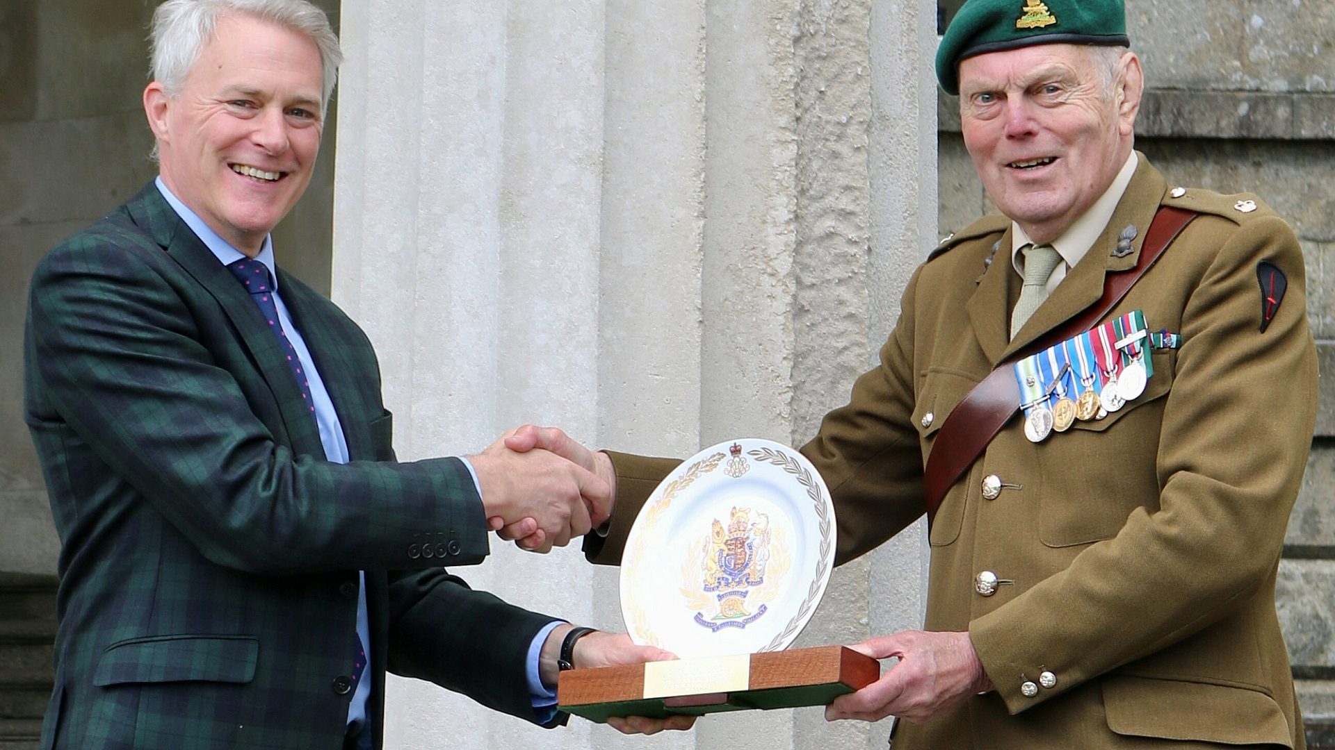 Stover CCF presentation to the Officers NCOs and Gunners of 29 Commando Regiment