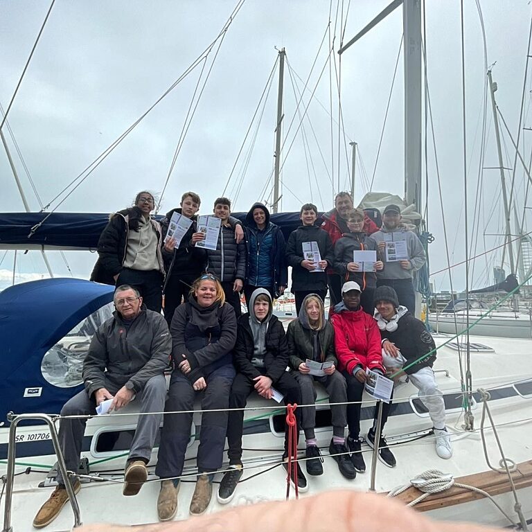 Yatch