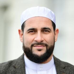 Imam Adam Kelwick