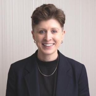 Liz Laurence