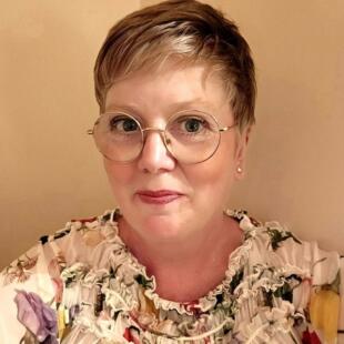 Linda Fay