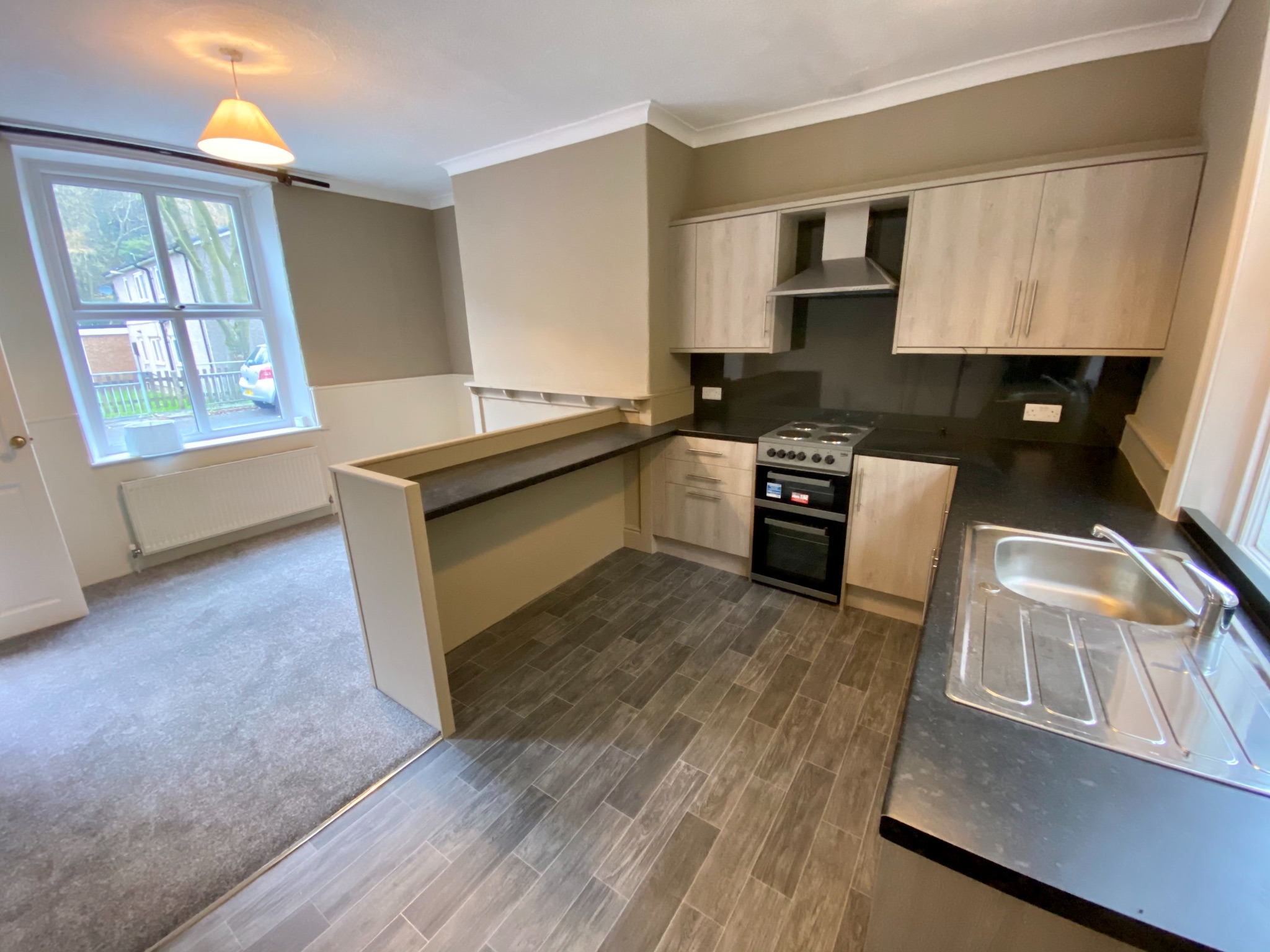 2 bedroom mid terraced house Let Agreed in Mytholmroyd - Photograph 2