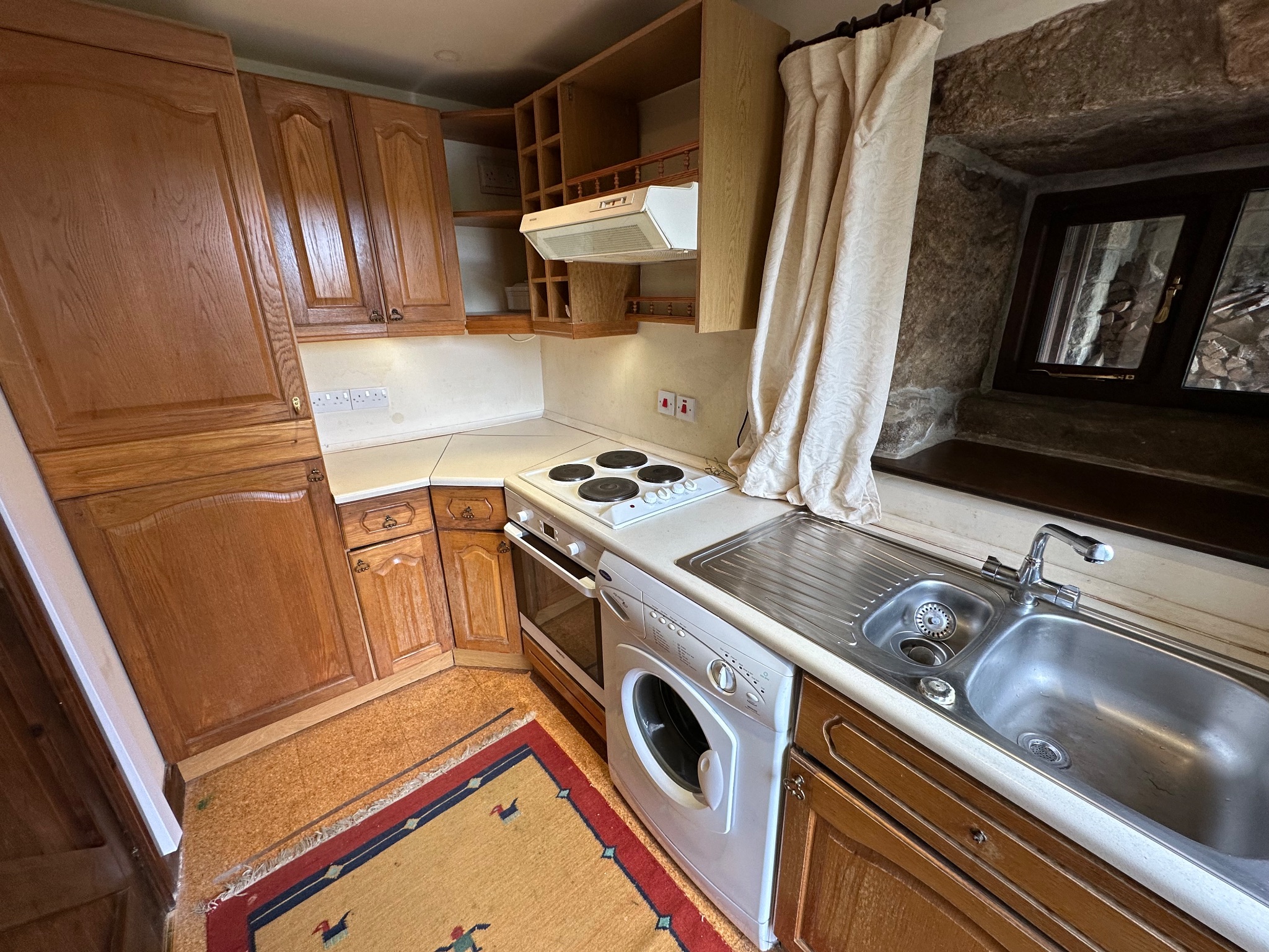 1 bedroom barn conversion house To Let in Hebden Bridge - Photograph 7.