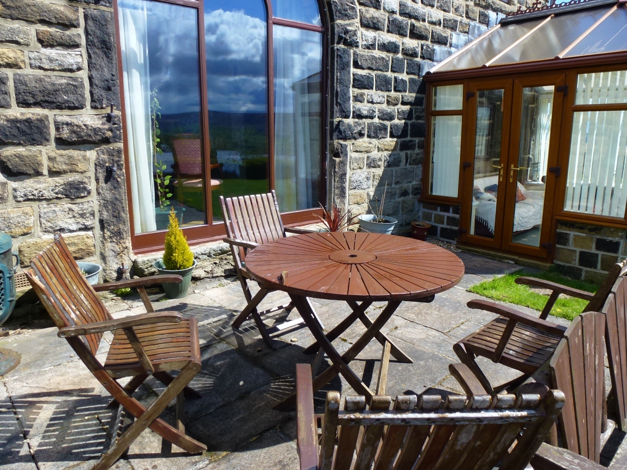 5 bedroom barn conversion house For Sale in Hebden Bridge - 4