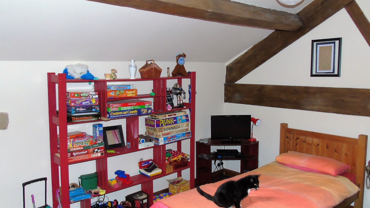 5 bedroom barn conversion house For Sale in Hebden Bridge - 19