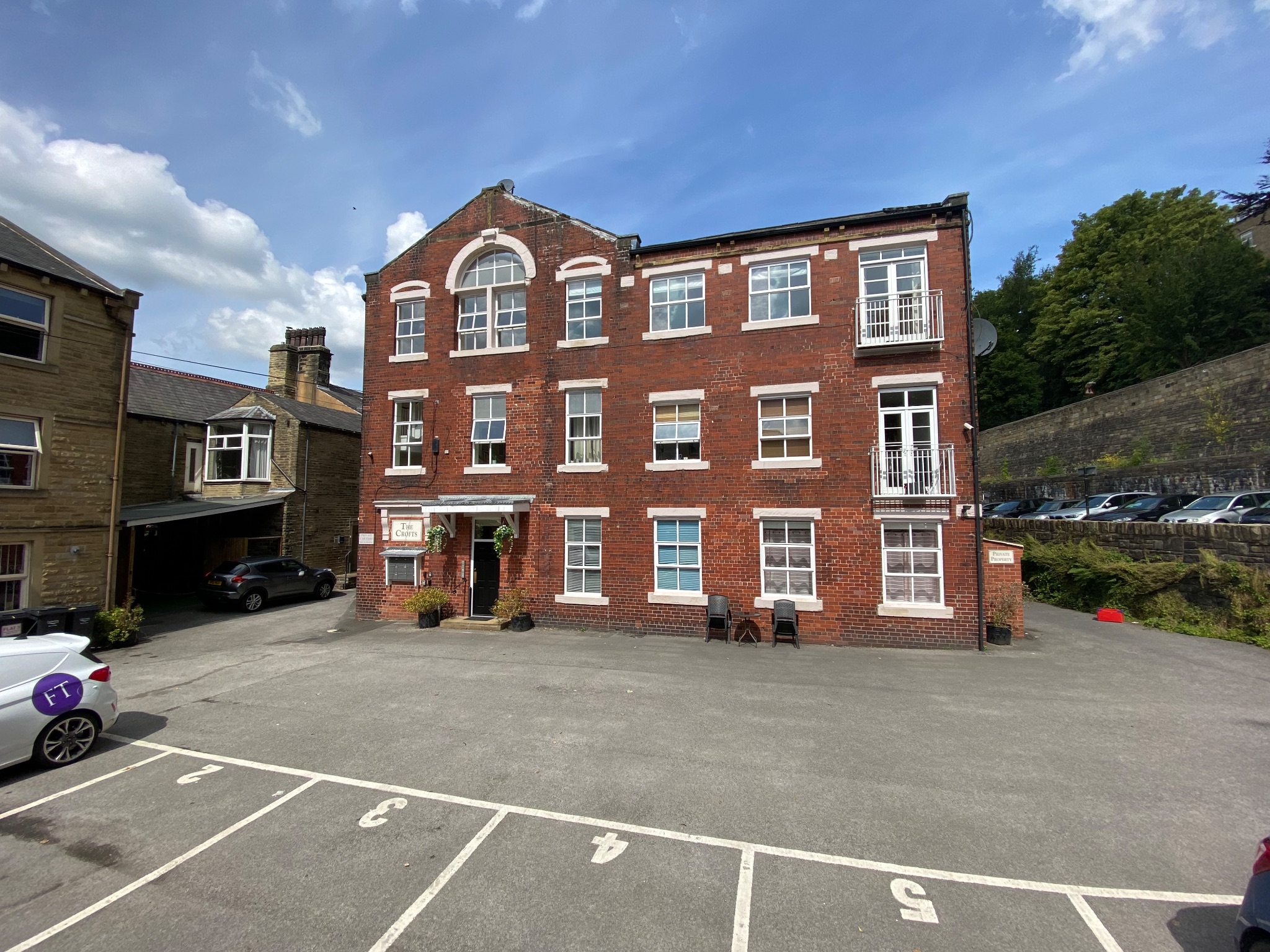 2 bedroom ground floor flat/apartment Let Agreed in Hebden Bridge - Photograph 12