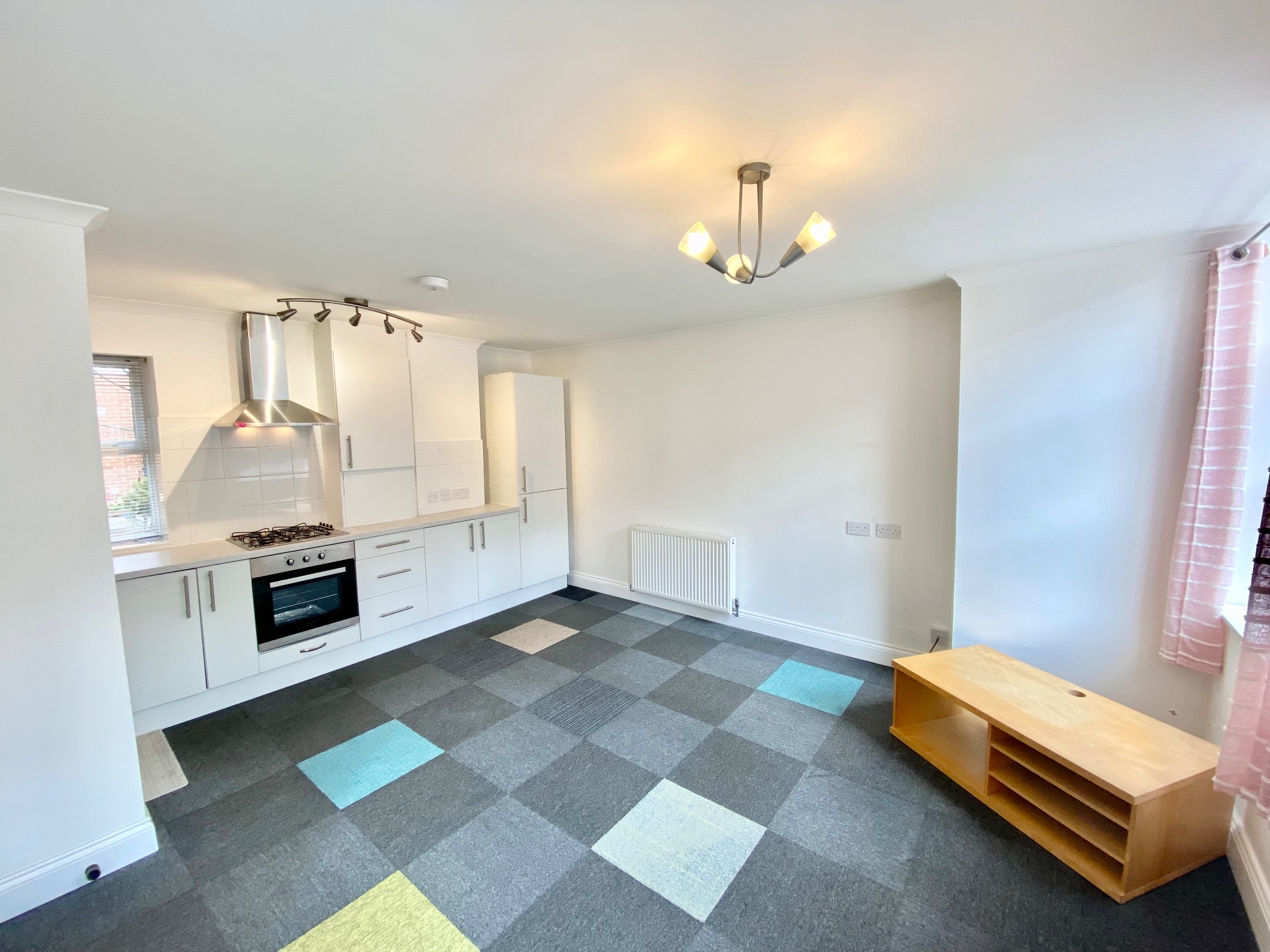 2 bedroom ground floor flat/apartment Let Agreed in Hebden Bridge - Photograph 4