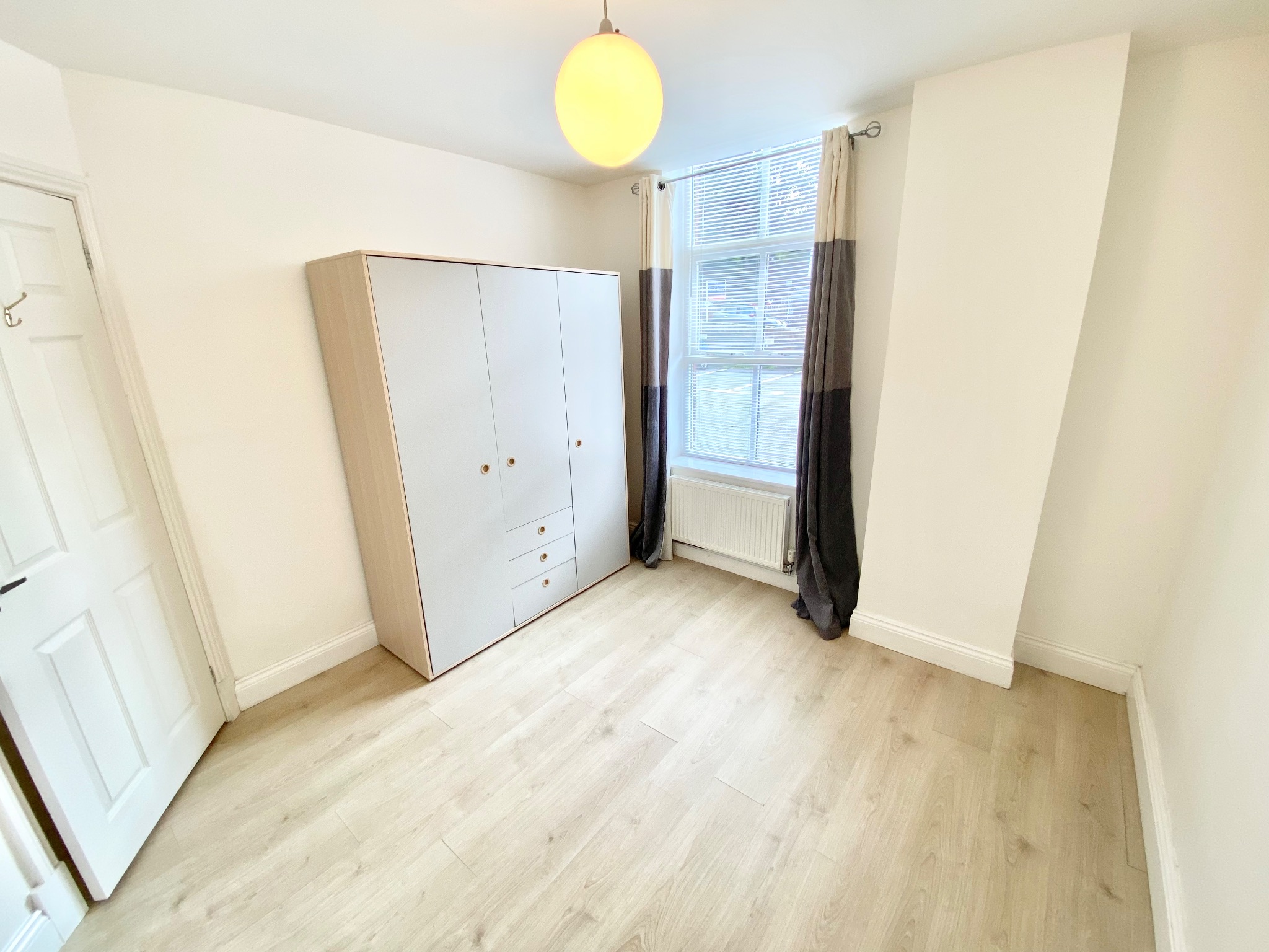 2 bedroom ground floor flat/apartment Let Agreed in Hebden Bridge - Photograph 11