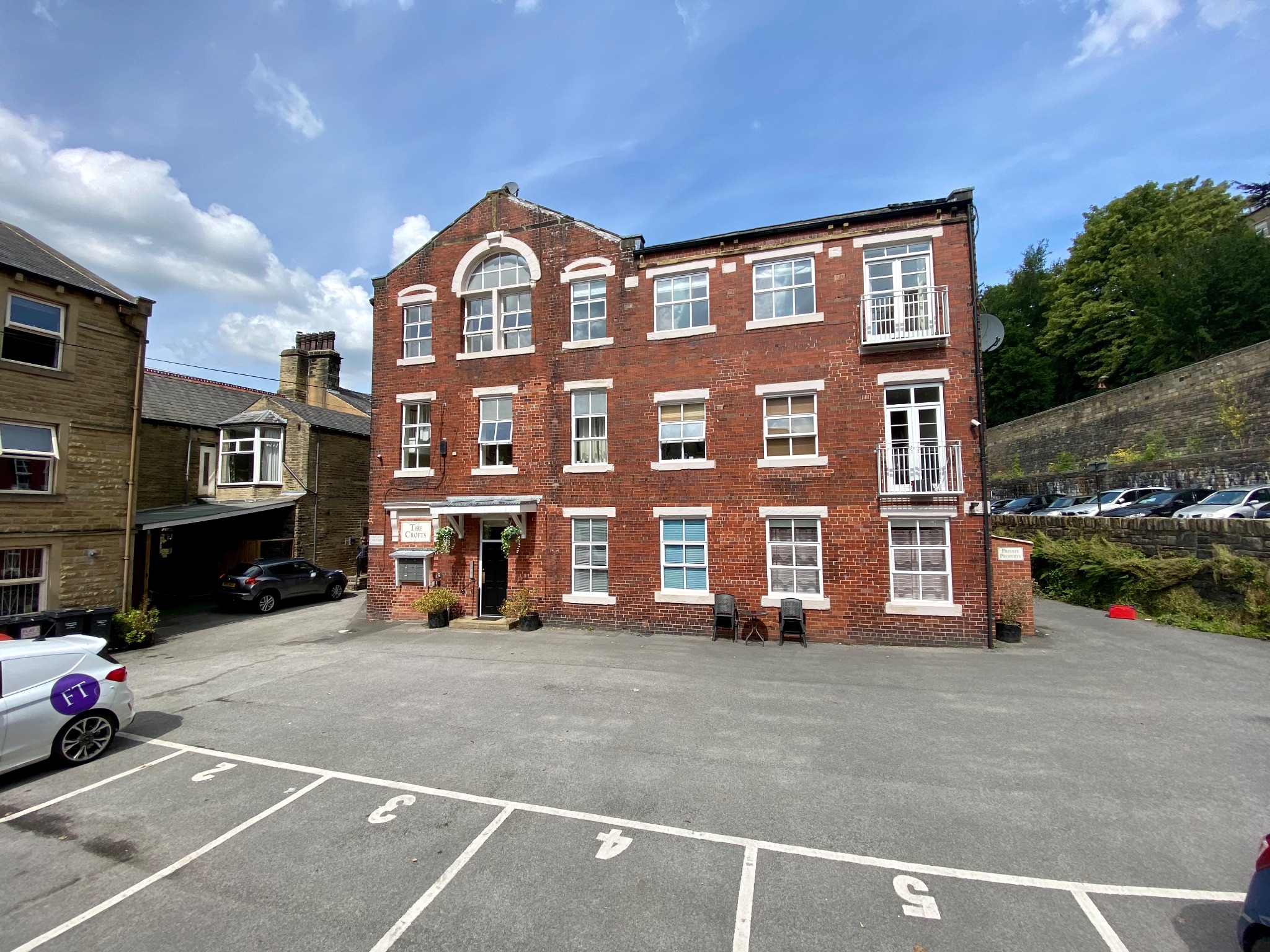 2 bedroom ground floor flat/apartment Let Agreed in Hebden Bridge - Photograph 13