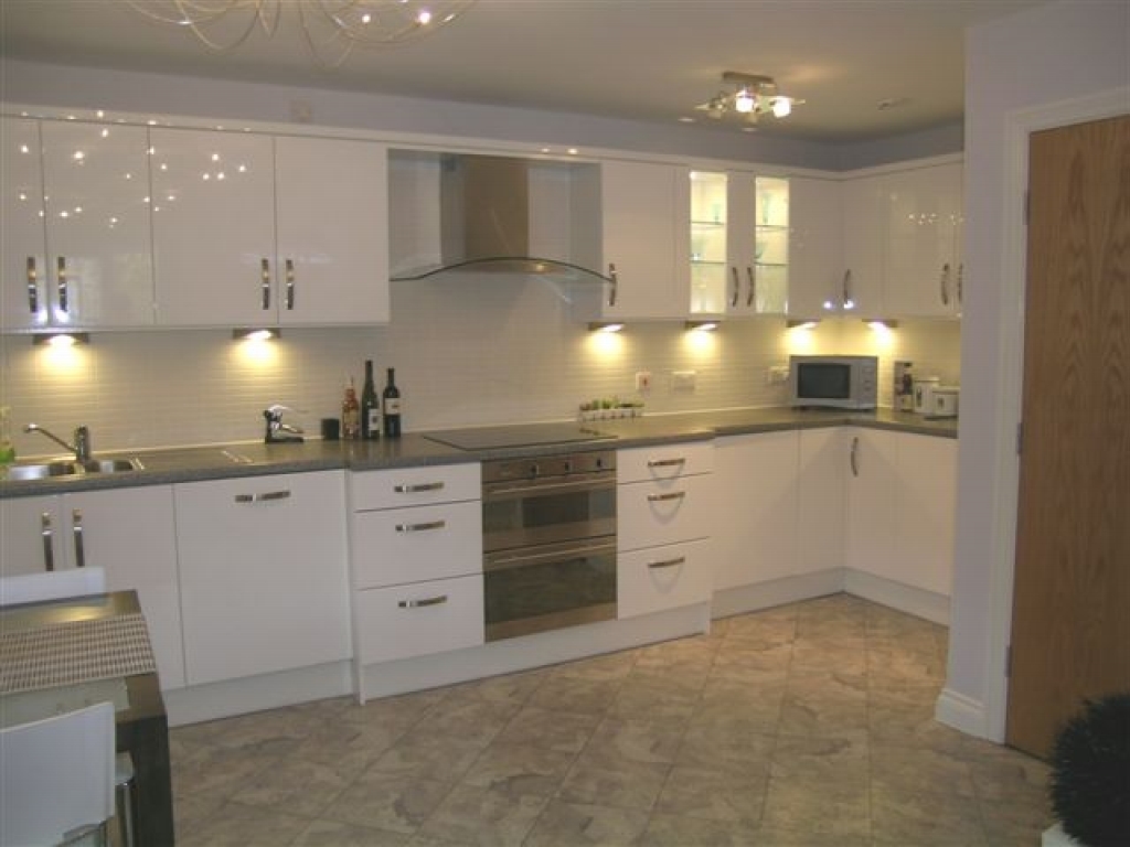 2 bedroom apartment flat/apartment To Let in Hebden Bridge - Photograph 5