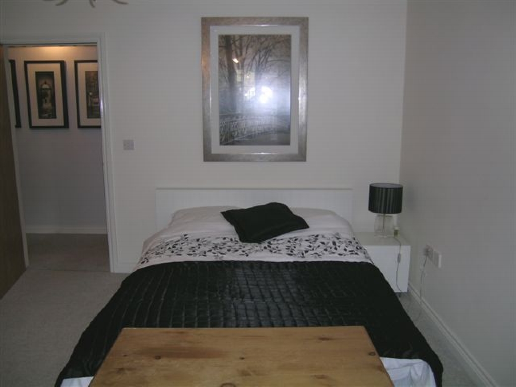 2 bedroom apartment flat/apartment To Let in Hebden Bridge - Photograph 9