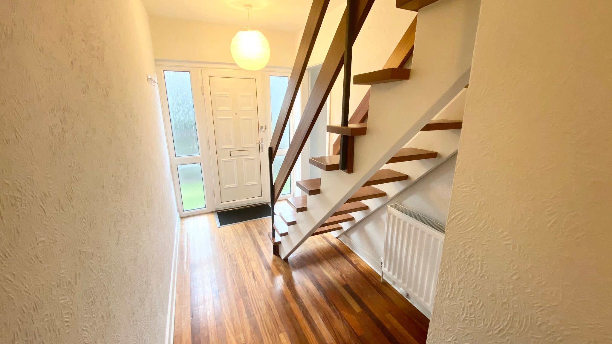 3 bedroom detached bungalow To Let in Mytholmroyd - Photograph 9