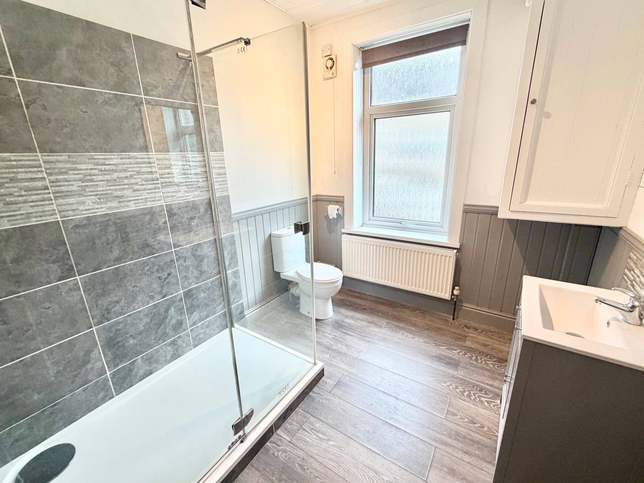 3 bedroom mid terraced house To Let in Mytholmroyd - Photograph 8.