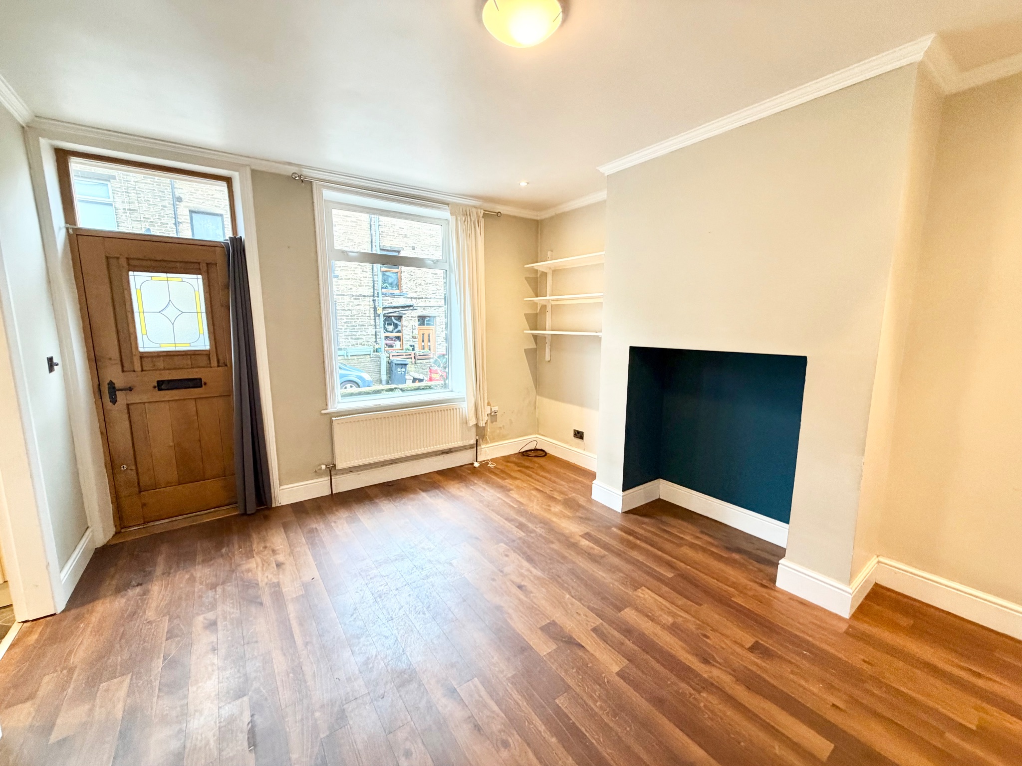 3 bedroom mid terraced house To Let in Mytholmroyd - Property photograph.