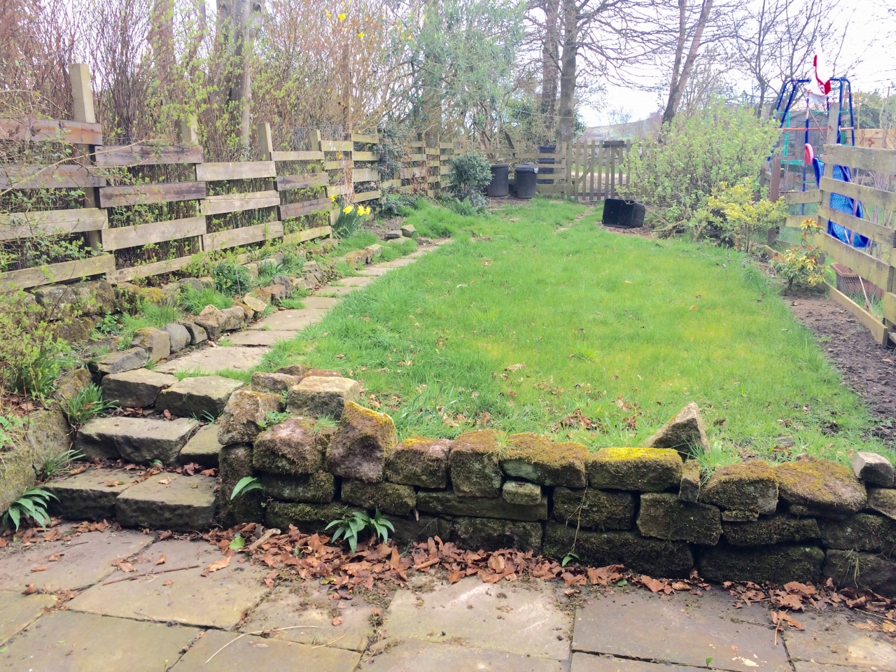 2 bedroom mid terraced house Let Agreed in Heptonstall - Photograph 5