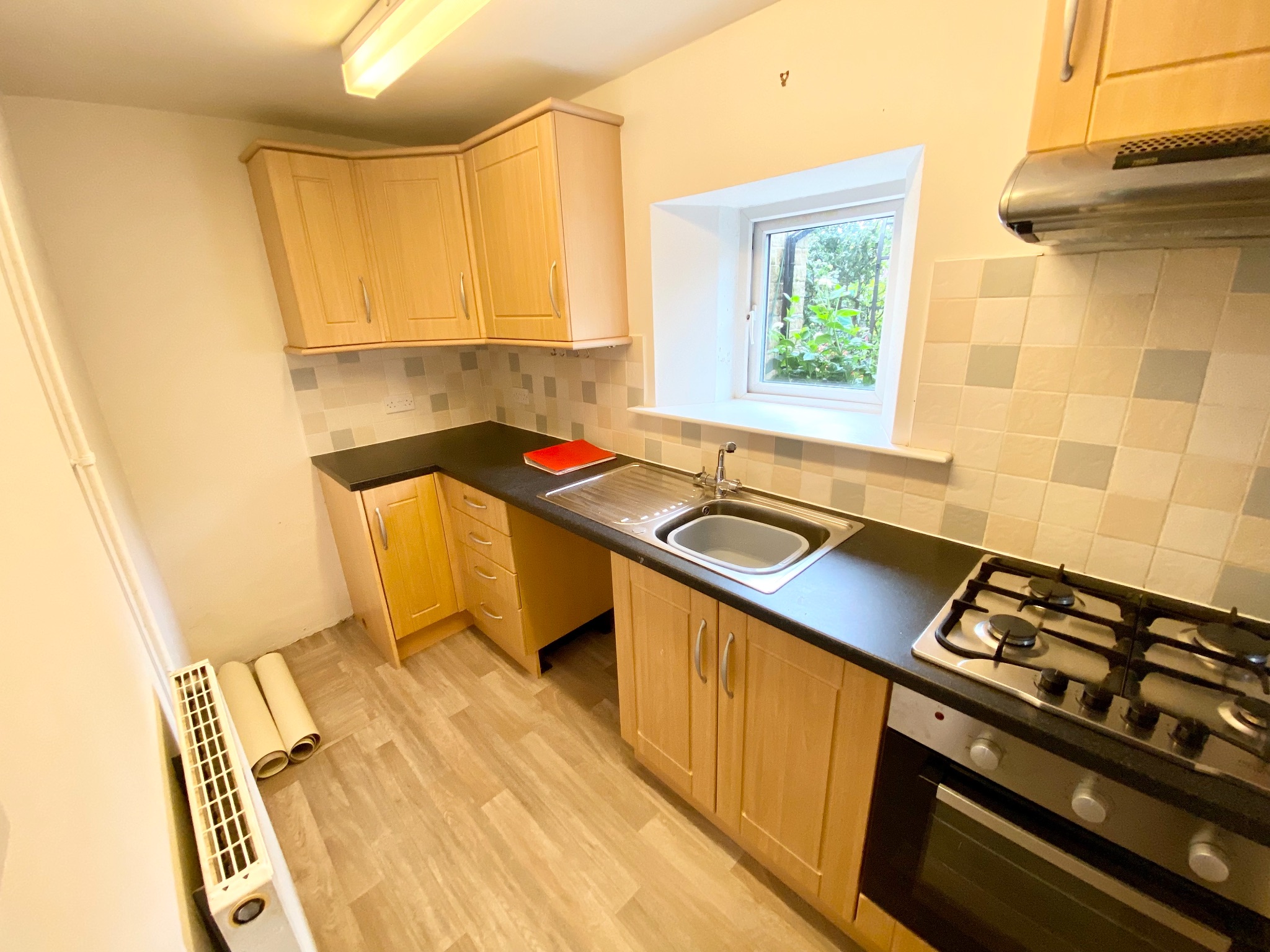 1 bedroom end terraced house To Let in Warley - Photograph 7