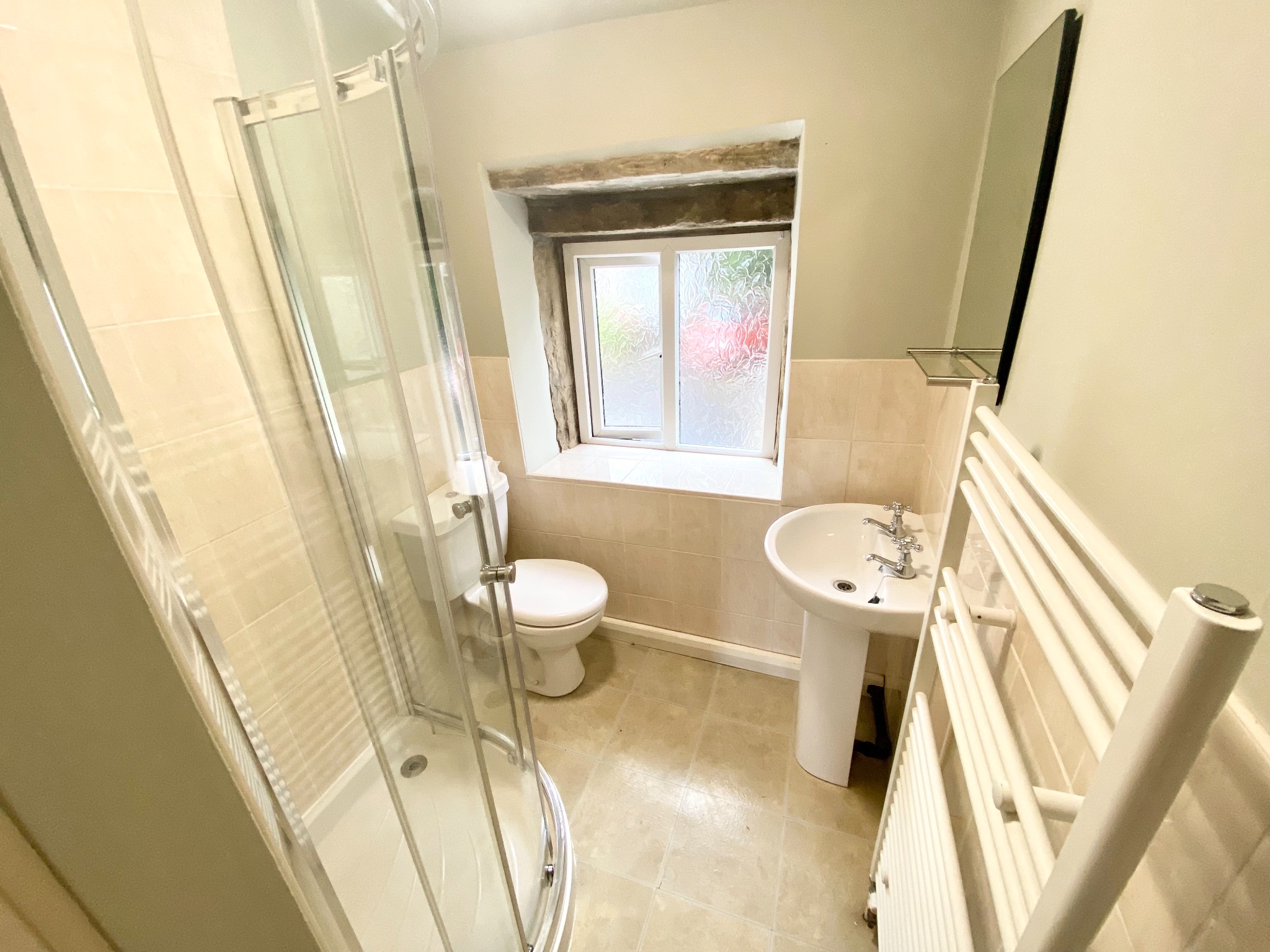 1 bedroom end terraced house To Let in Warley - Photograph 14