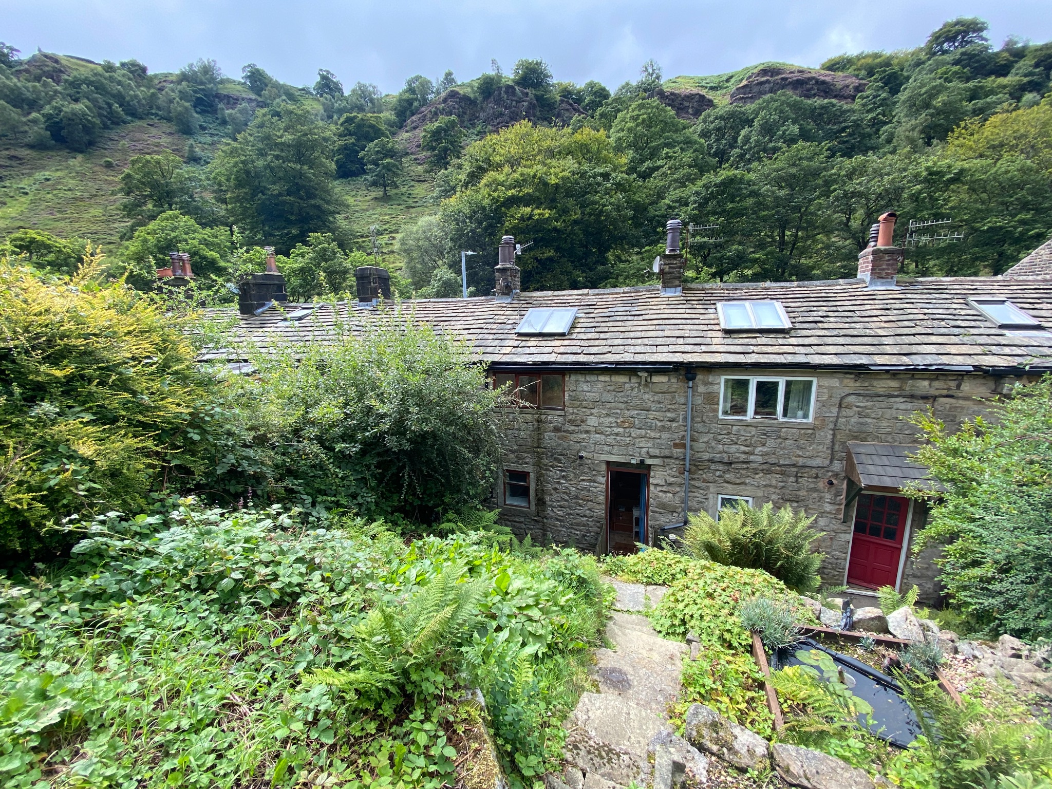 2 bedroom mid terraced house Let Agreed in Cornholme - Photograph 10