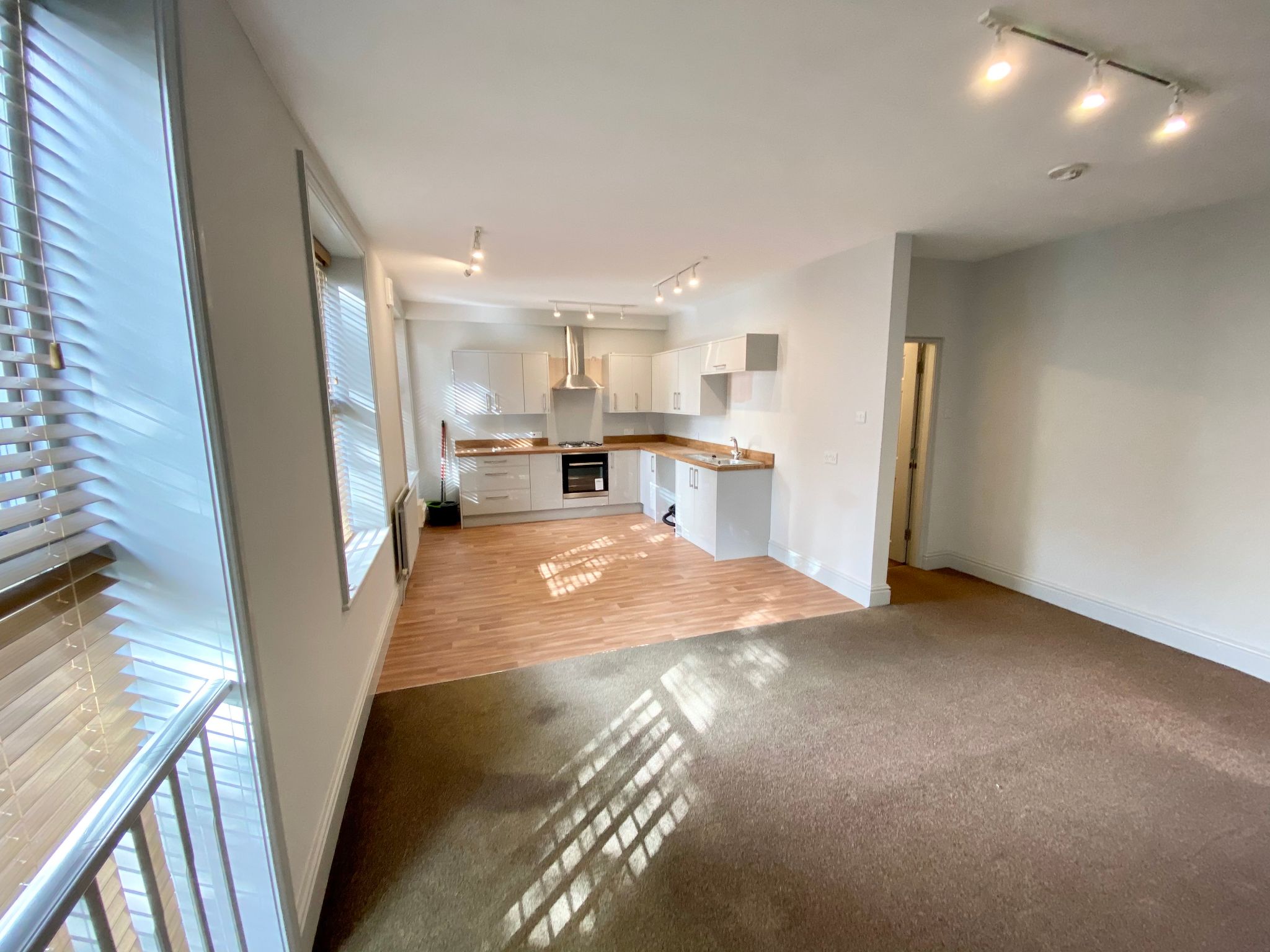 3 bedroom apartment flat/apartment To Let in Hebden Bridge - Photograph 3