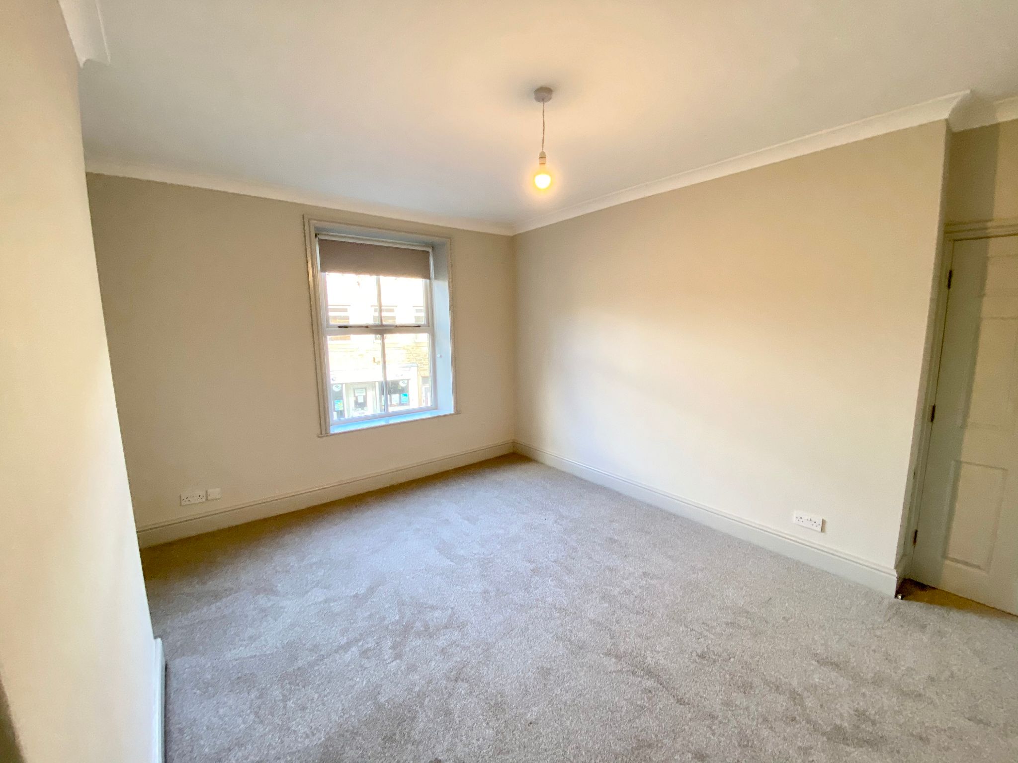3 bedroom apartment flat/apartment To Let in Hebden Bridge - Photograph 7