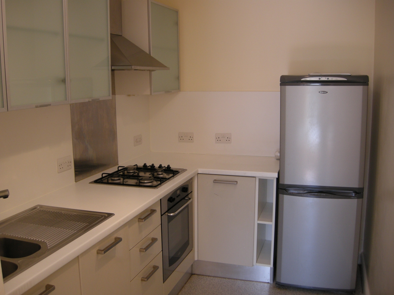 2 bedroom apartment flat/apartment Let Agreed in Hebden Bridge - Photograph 4
