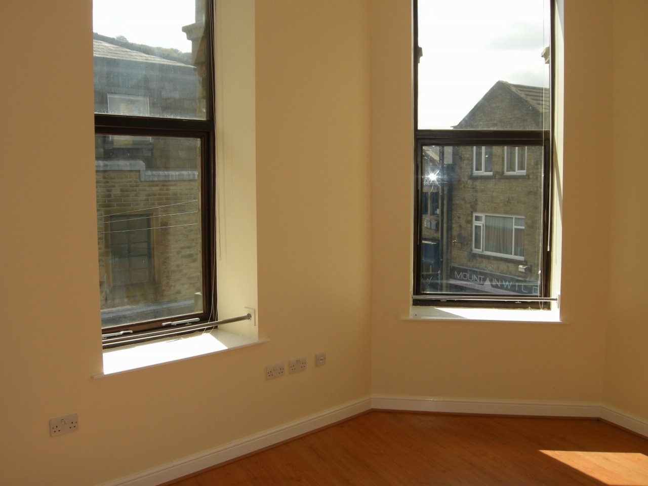 2 bedroom apartment flat/apartment Let Agreed in Hebden Bridge - Photograph 8
