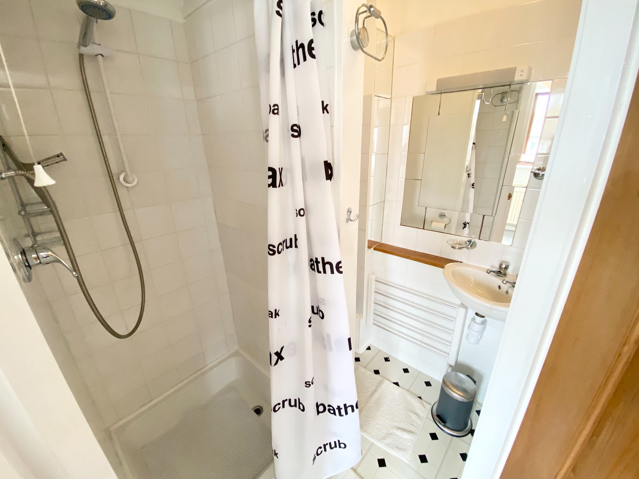 2 bedroom cottage house Let Agreed in Hebden Bridge - Photograph 10