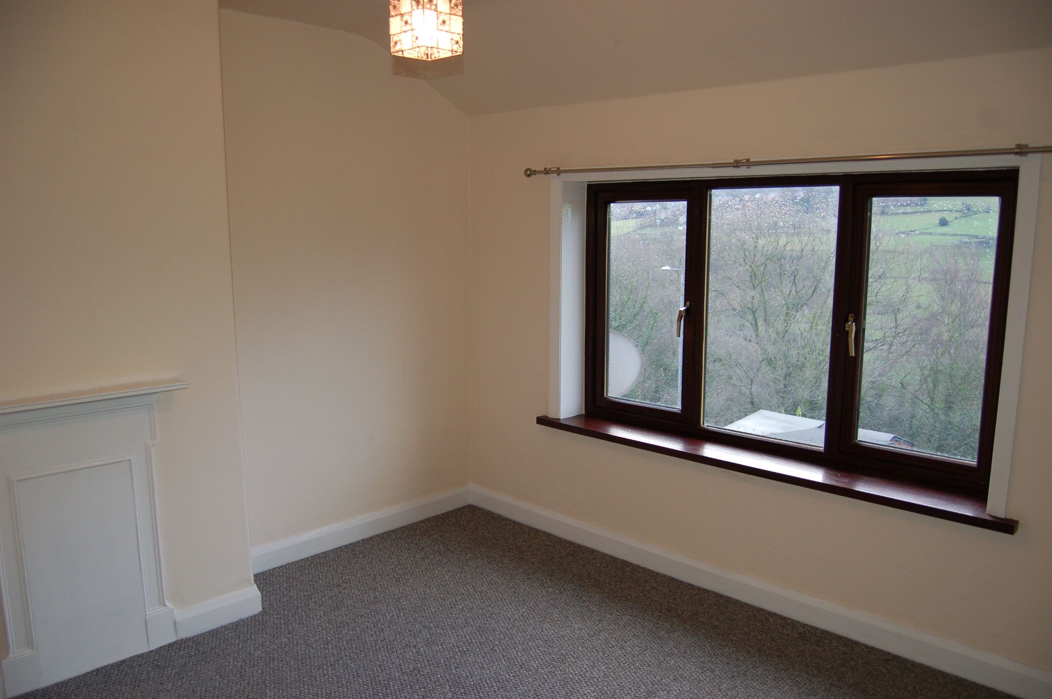 2 bedroom mid terraced house To Let in Luddendenfoot - Photograph 9.