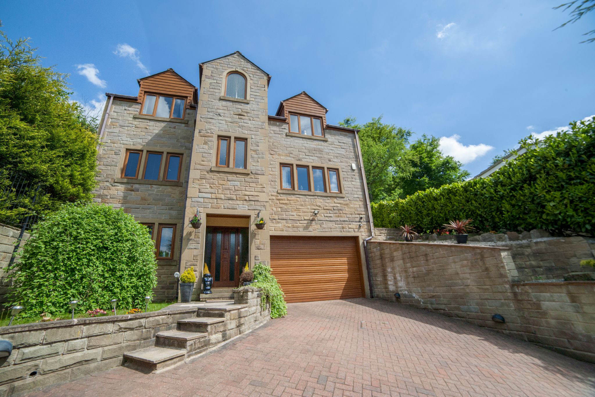 5 bedroom detached house For Sale in Halifax - Photograph 2