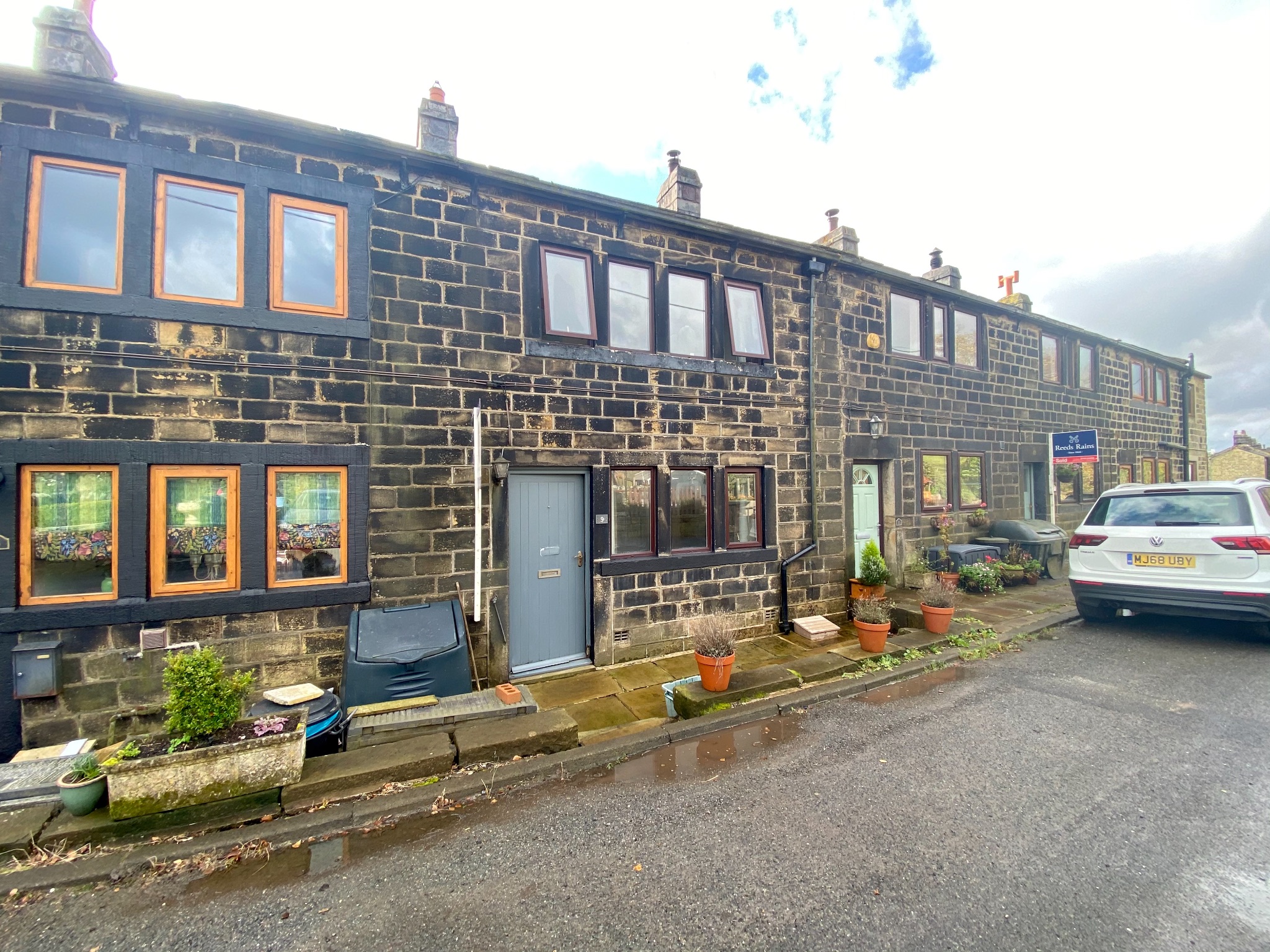 2 bedroom mid terraced house For Sale in Hebden Bridge - Photograph 26