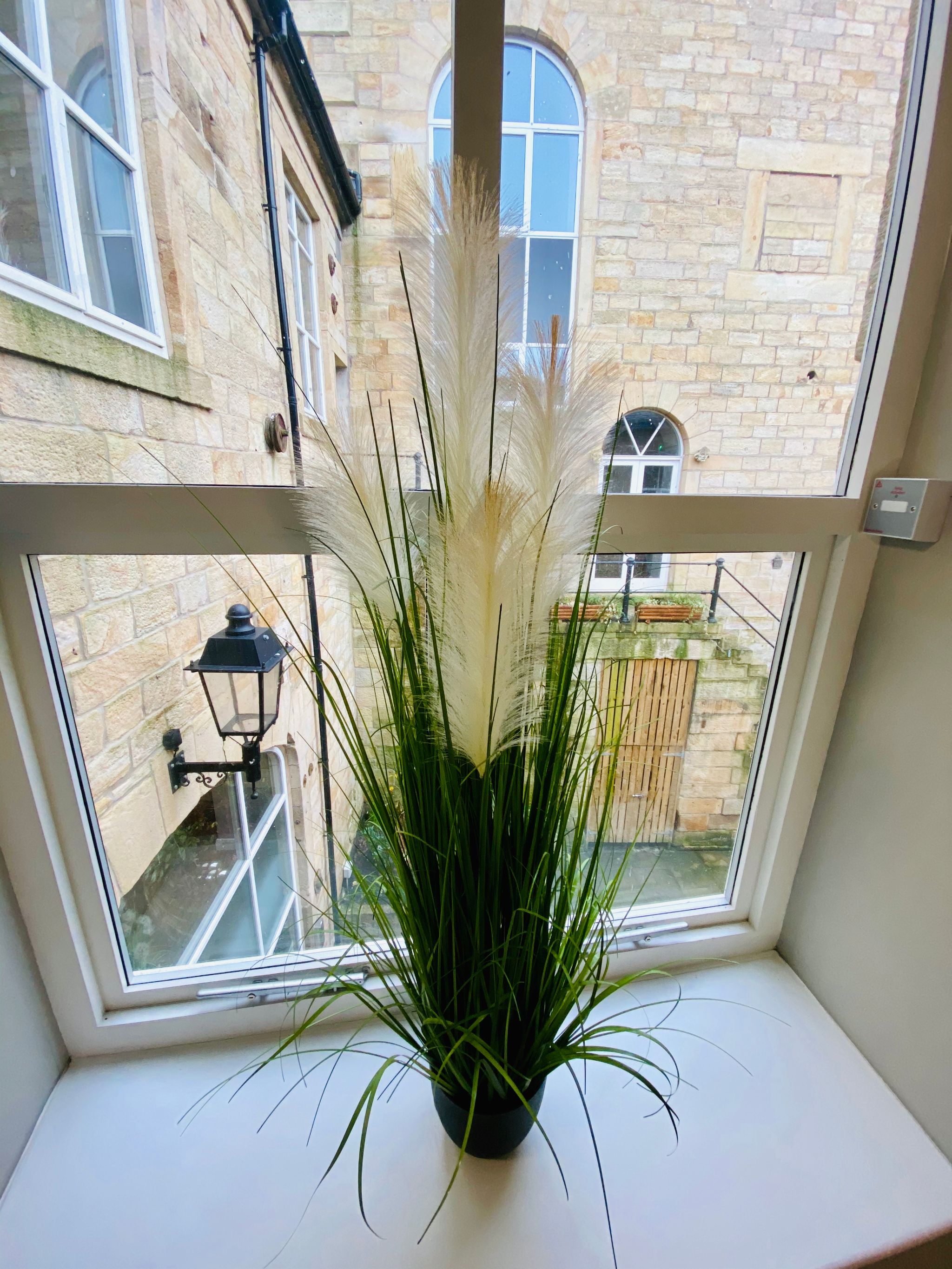 2 bedroom apartment flat/apartment Let Agreed in Walsden - Photograph 9