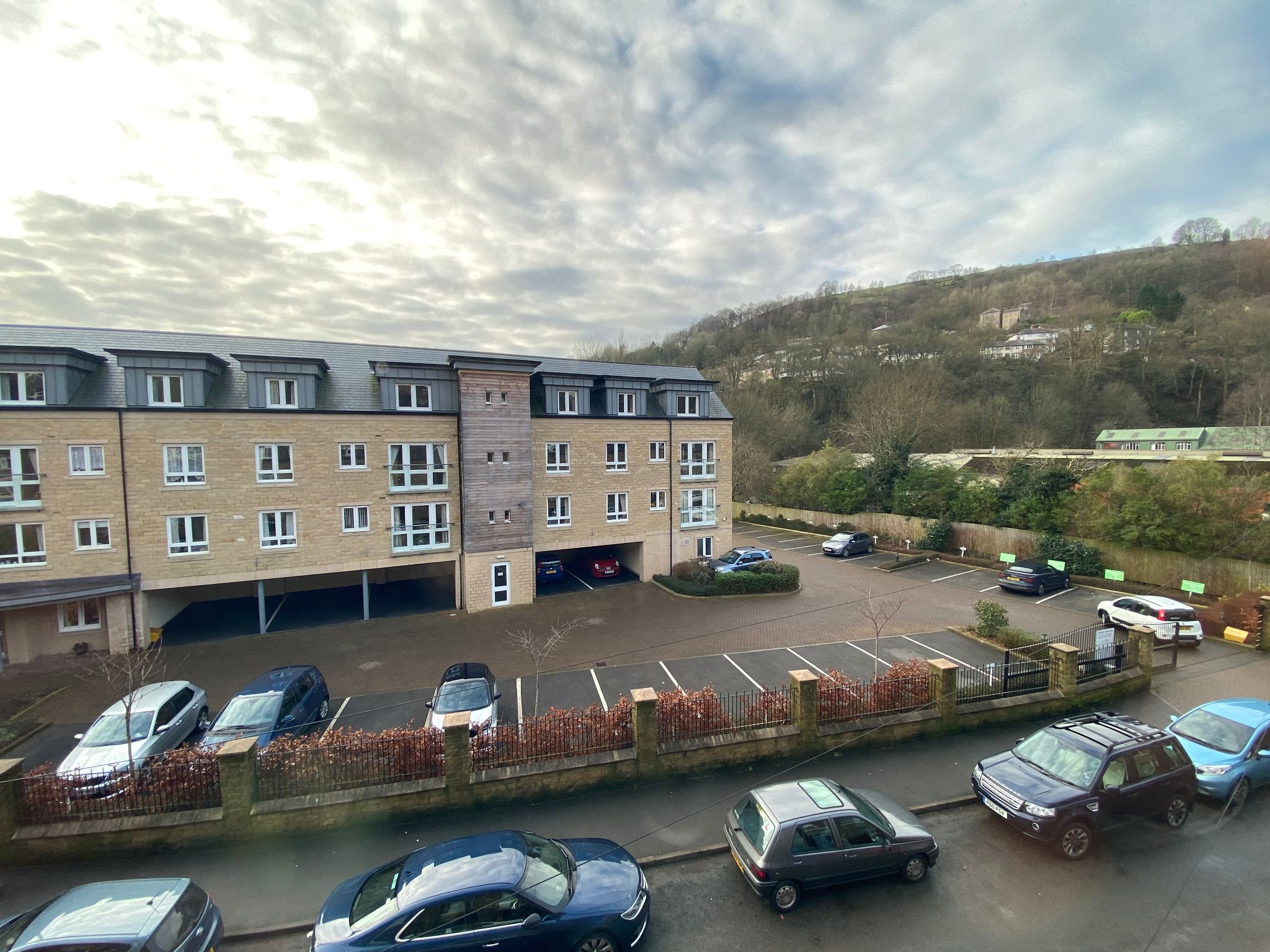 2 bedroom mid terraced house To Let in Hebden Bridge - Photograph 12