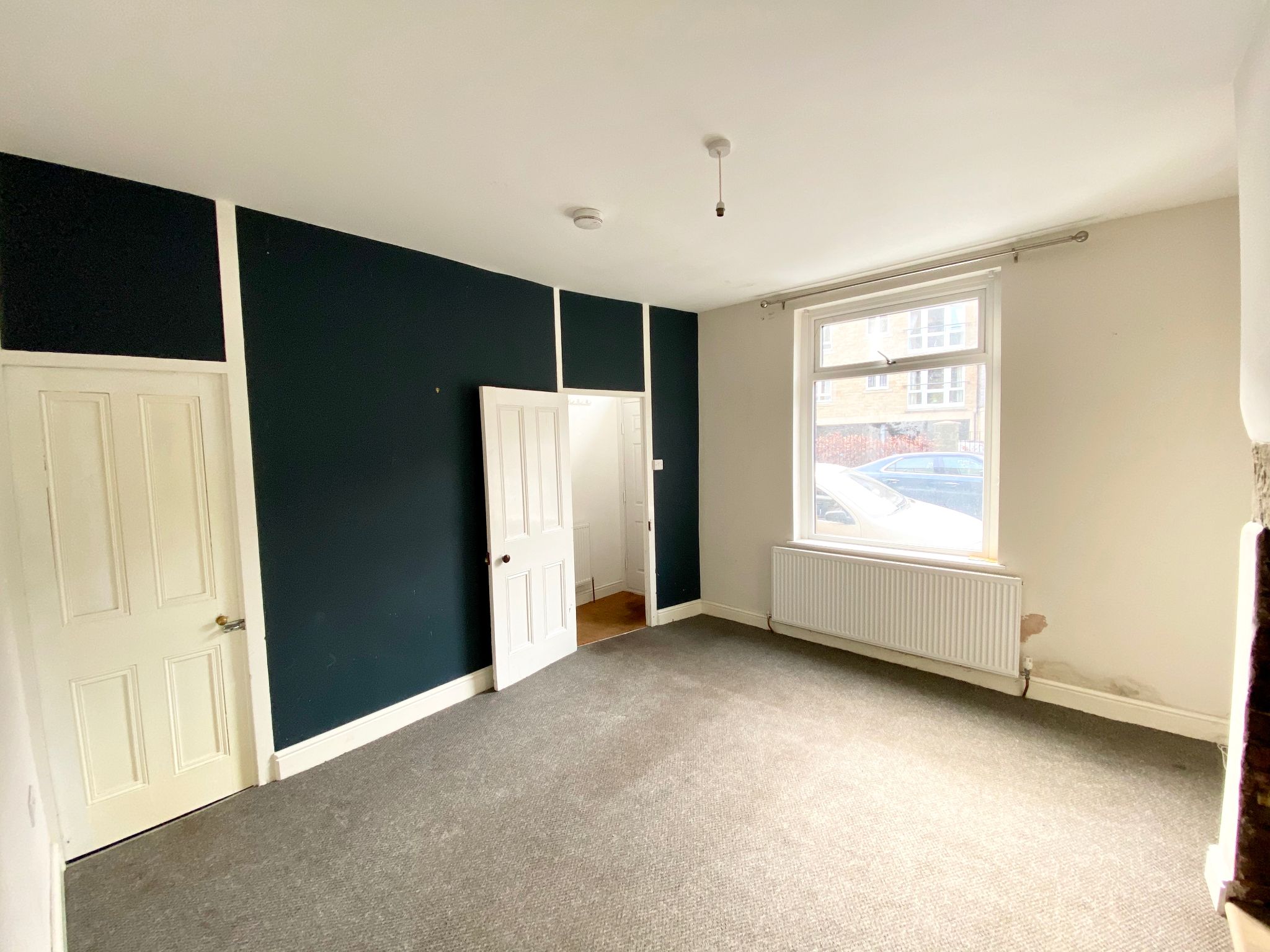 2 bedroom mid terraced house To Let in Hebden Bridge - Photograph 4