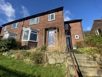 4 bedroom mews house SSTC in Todmorden - Photograph 1