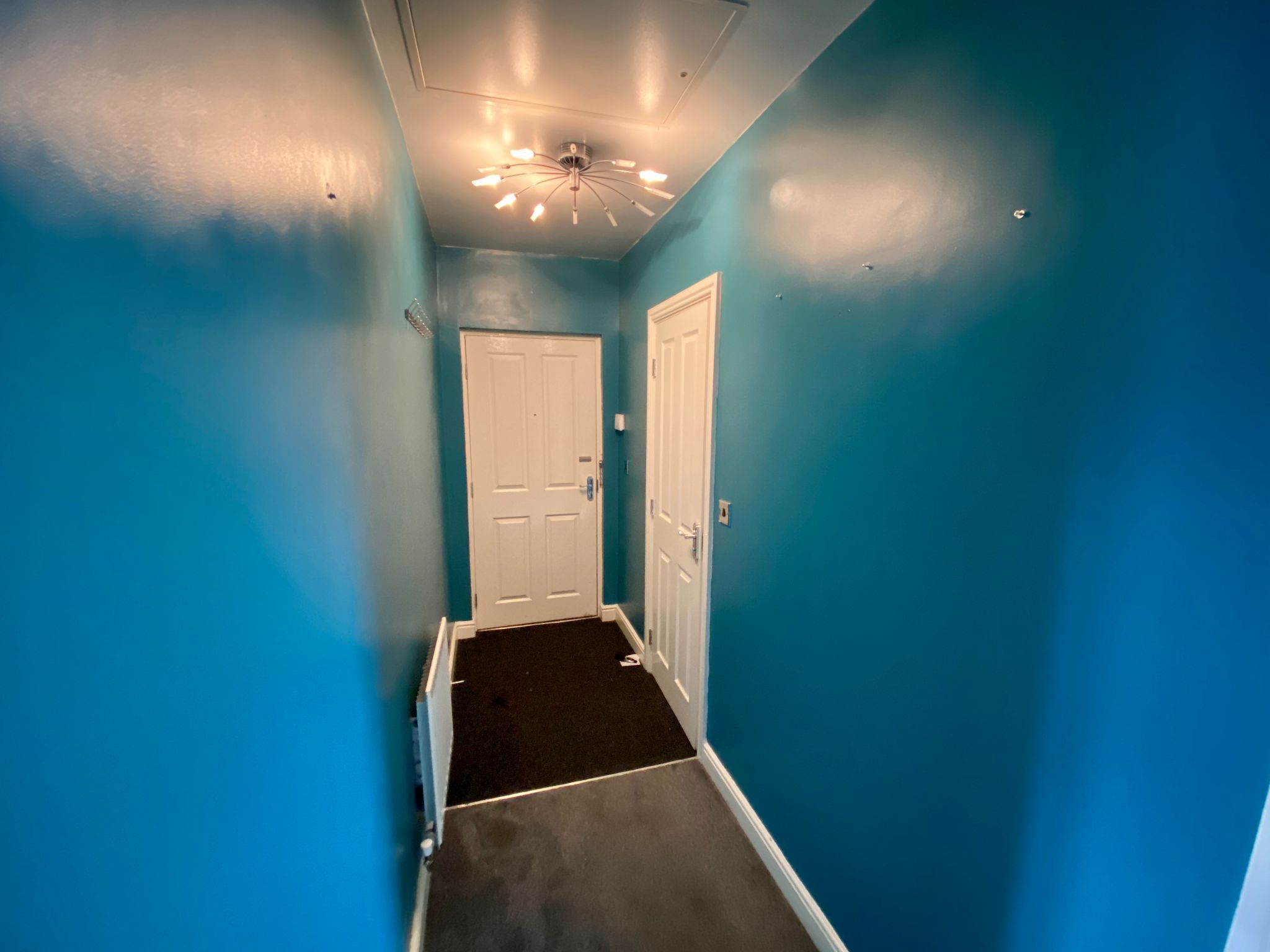 3 bedroom penthouse flat/apartment Let Agreed in Mytholmroyd - Entrance Hallway