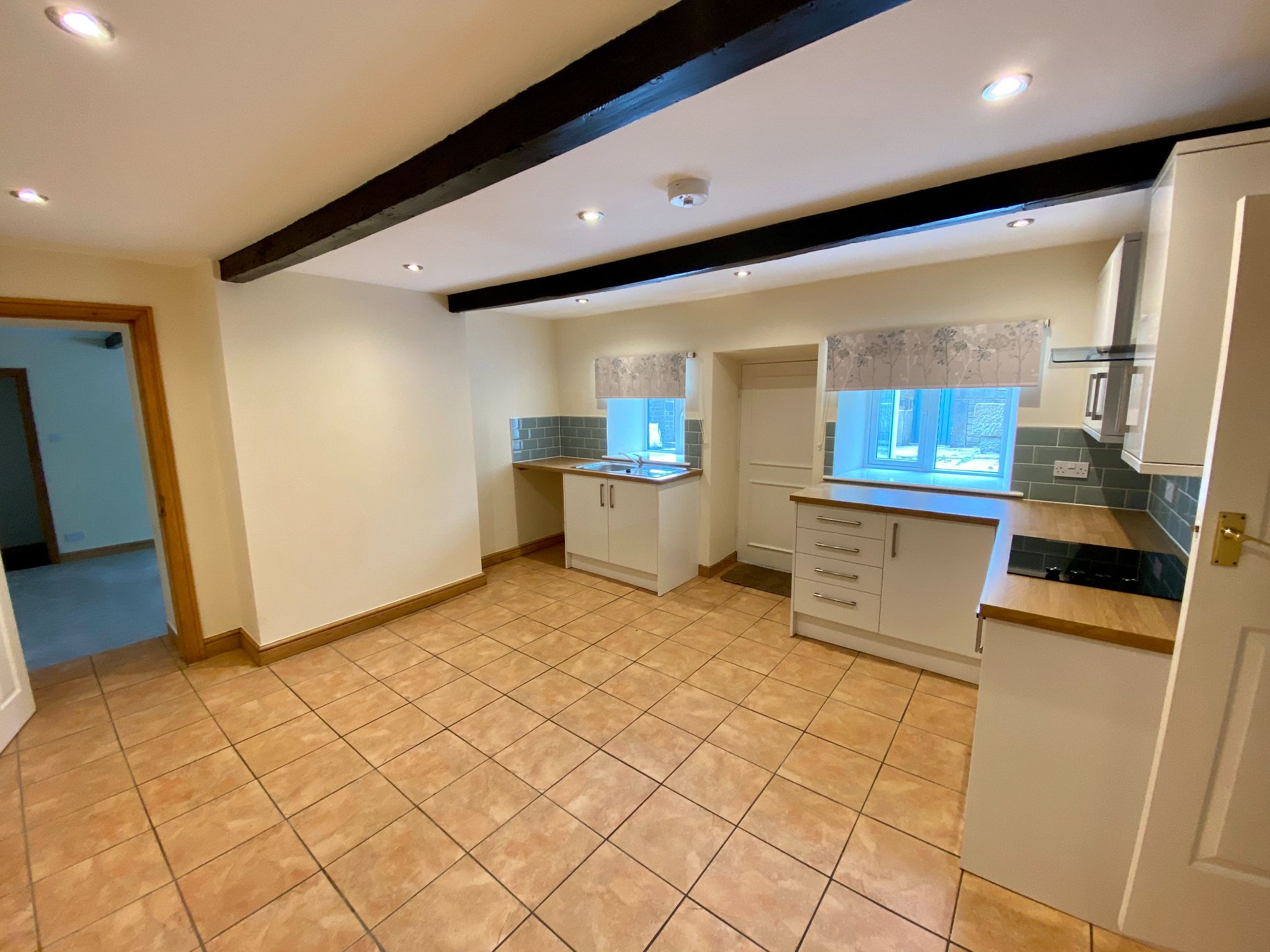 2 bedroom cottage house Let Agreed in Heptonstall - Dining Kitchen